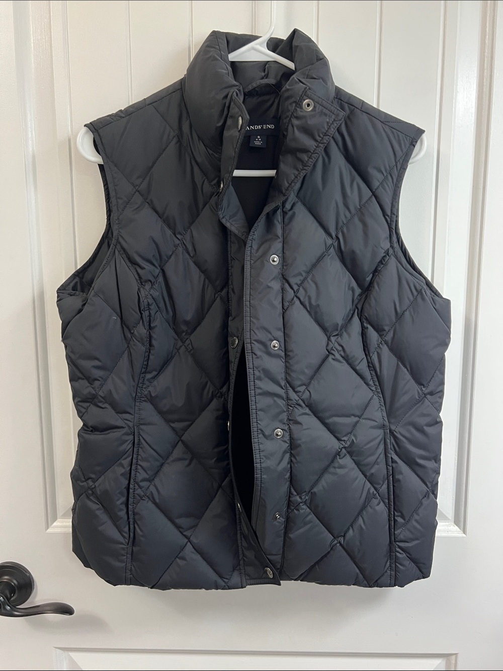 Lands' End Women's Quilted Puffer Vest in Black